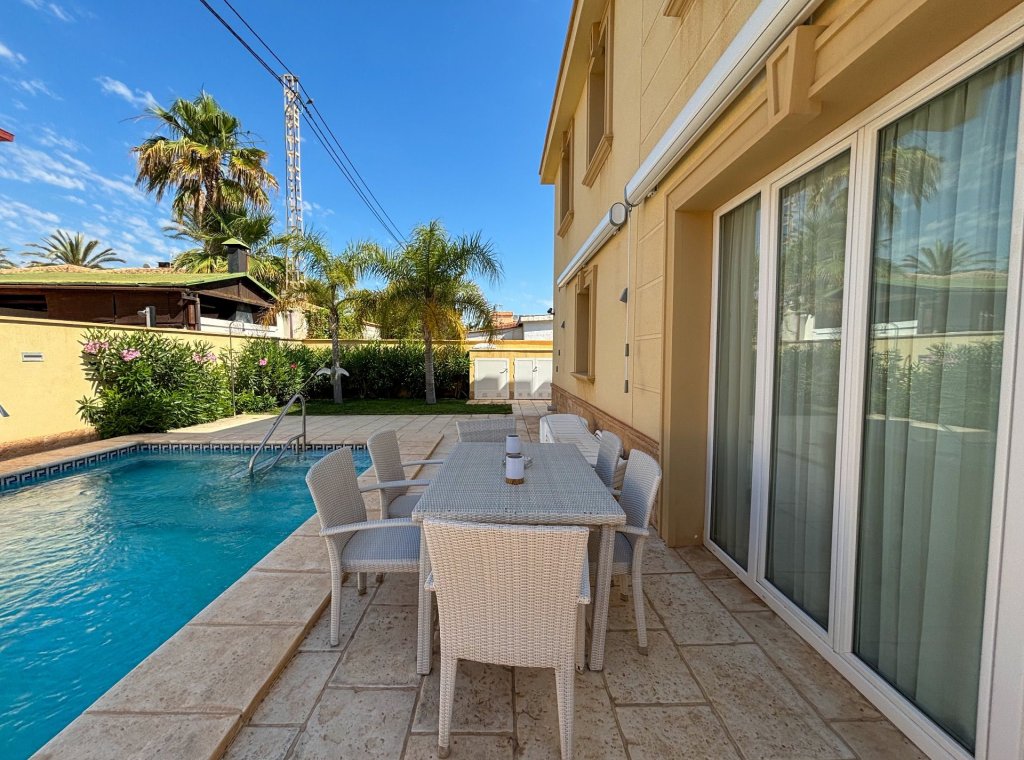 Alquiler - Villa - Cabo Roig