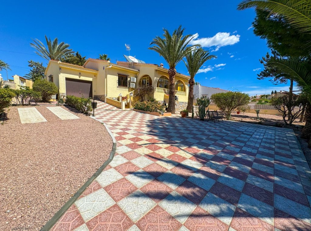 Alquiler - Villa - Ciudad Quesada