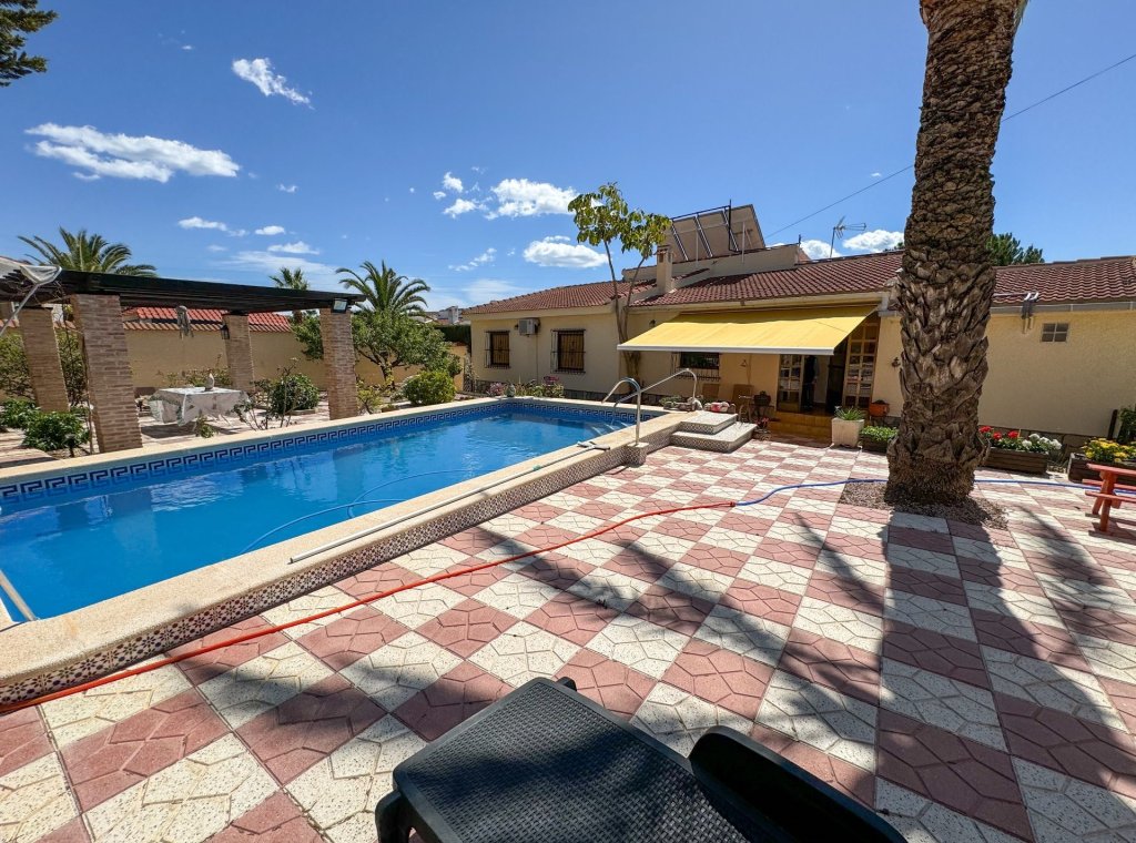 Alquiler - Villa - Ciudad Quesada