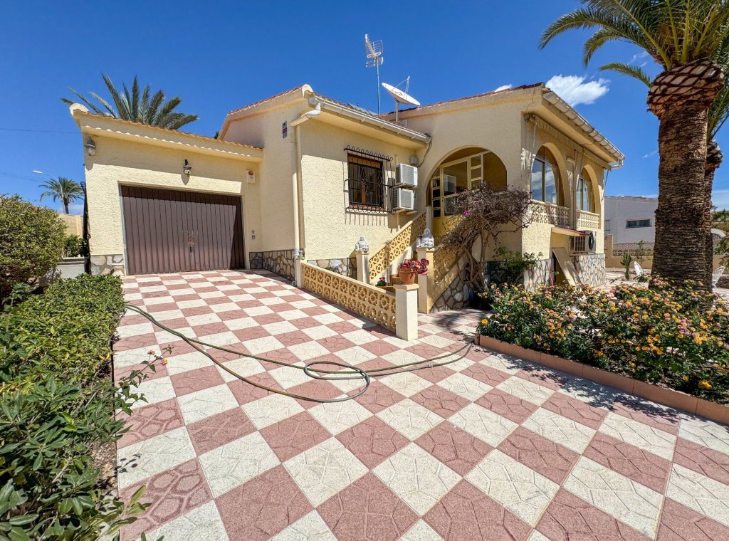 Alquiler - Villa - Ciudad Quesada
