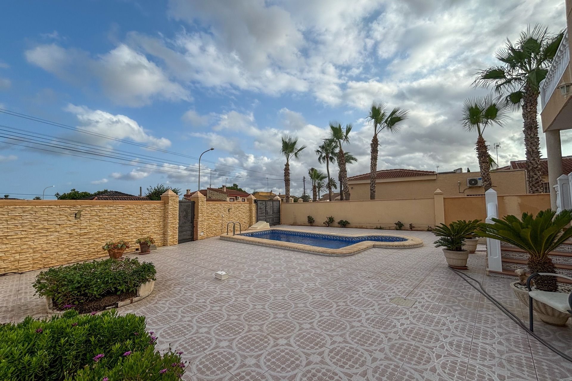 Alquiler - Villa - Ciudad Quesada
