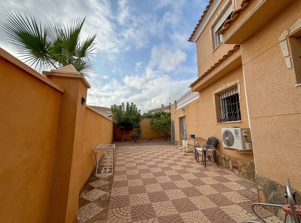 Alquiler - Villa - Ciudad Quesada