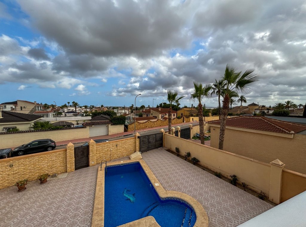 Alquiler - Villa - Ciudad Quesada