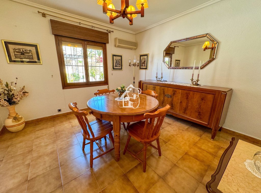 Alquiler - Villa - Ciudad Quesada