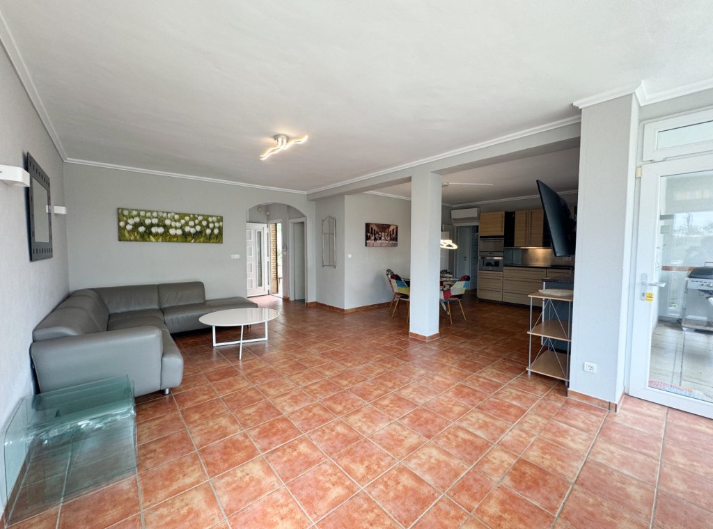 Alquiler - Villa - La Zenia