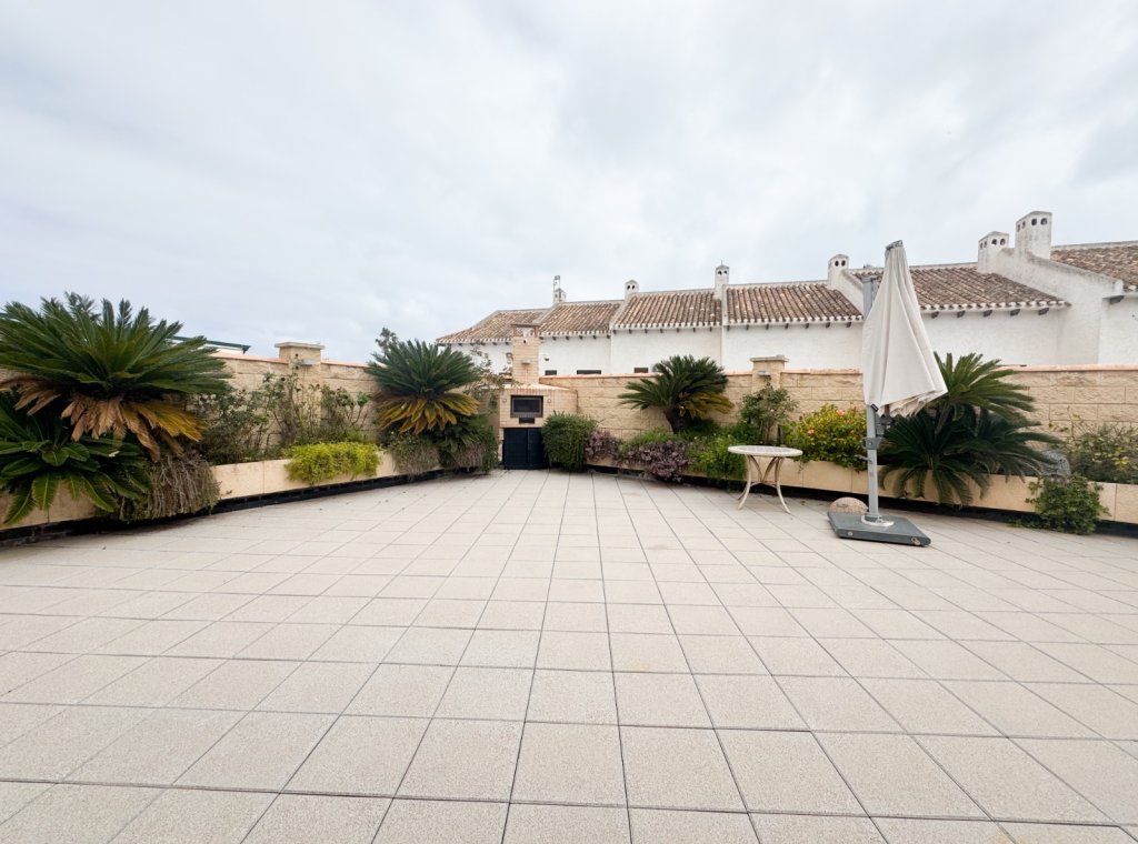 Alquiler - Villa - La Zenia