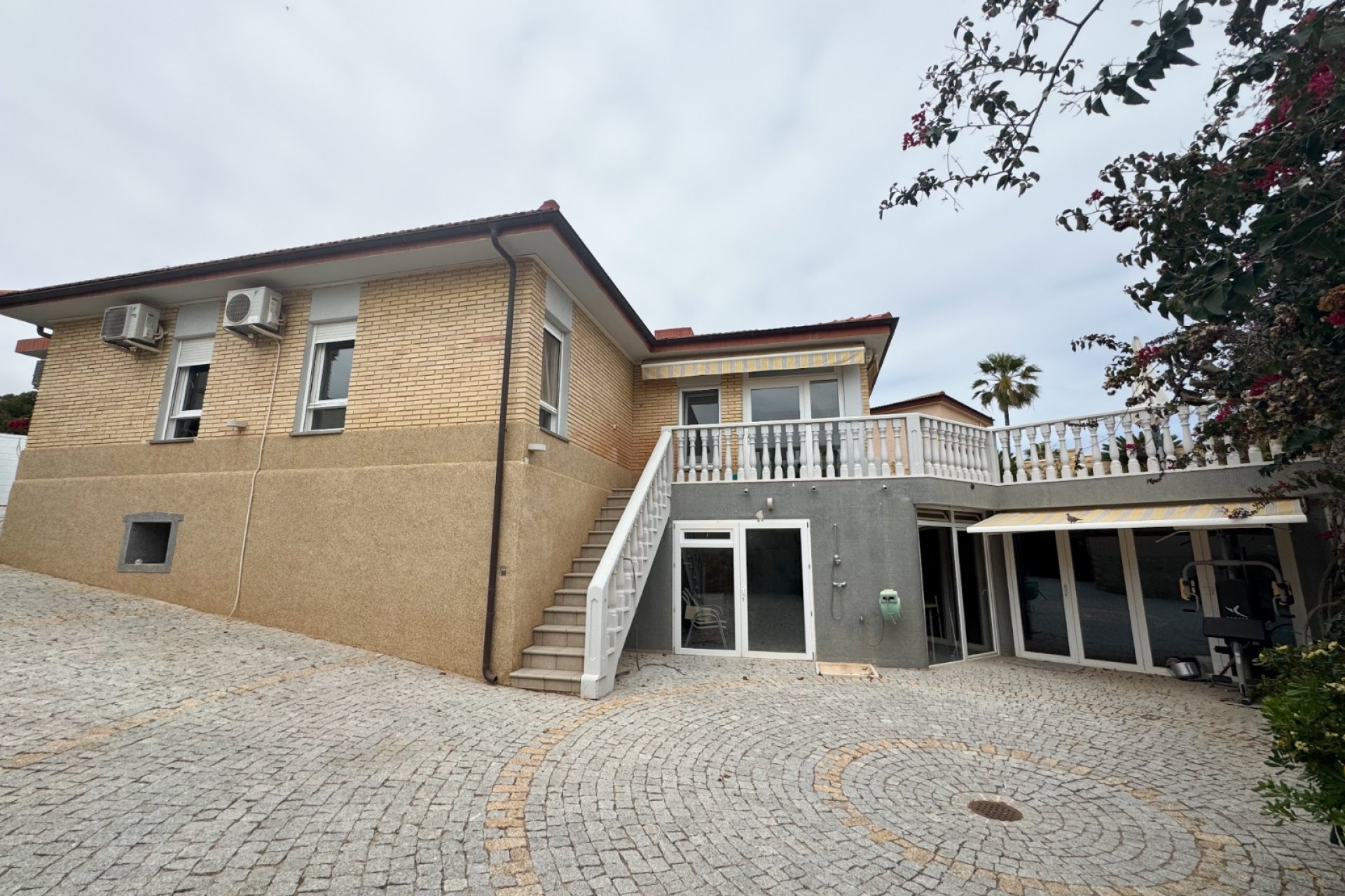 Alquiler - Villa - La Zenia