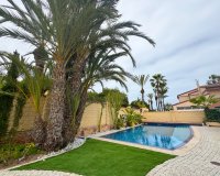 Alquiler - Villa - La Zenia
