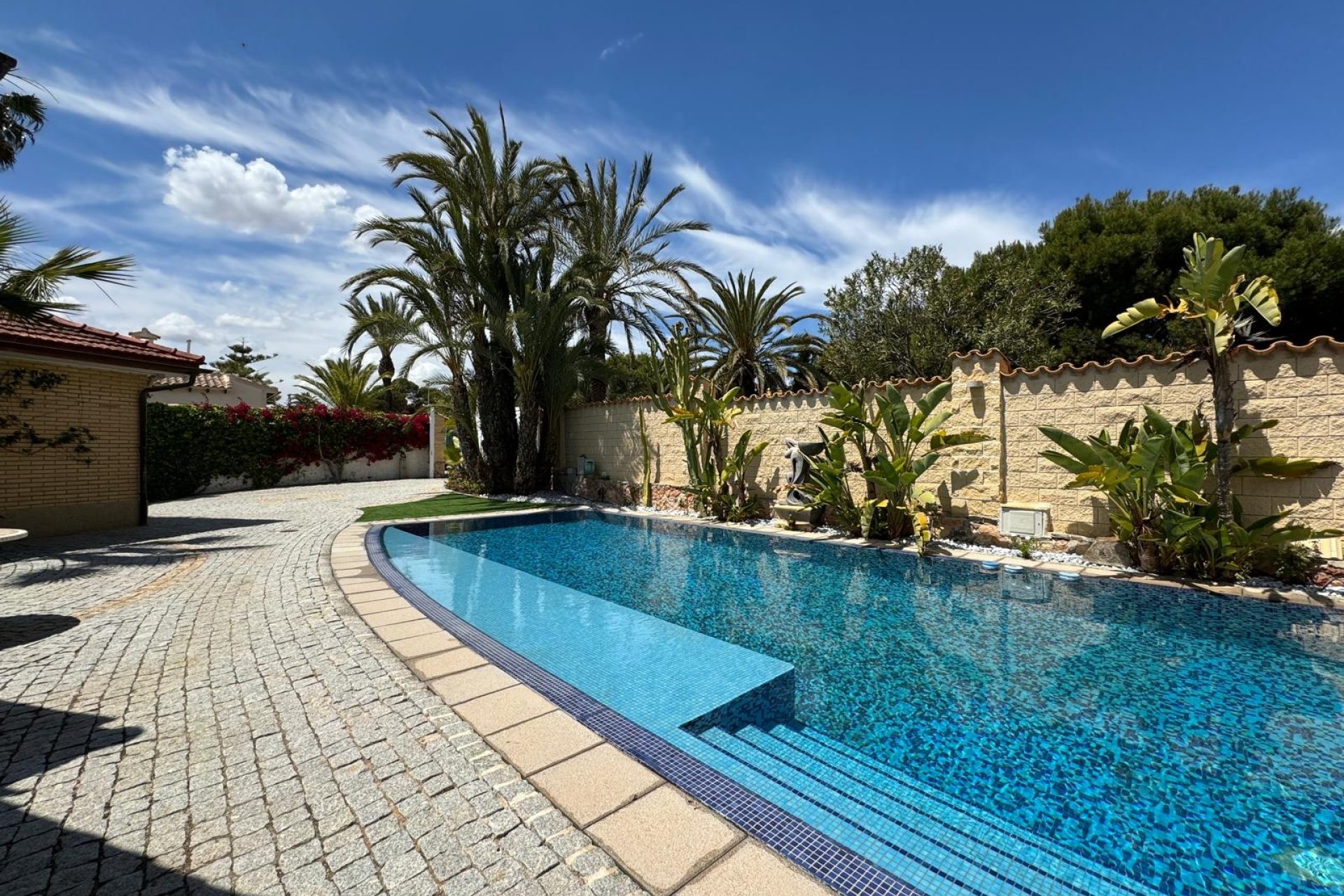 Alquiler - Villa - La Zenia