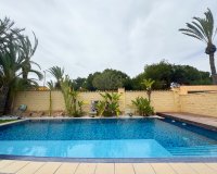 Alquiler - Villa - La Zenia