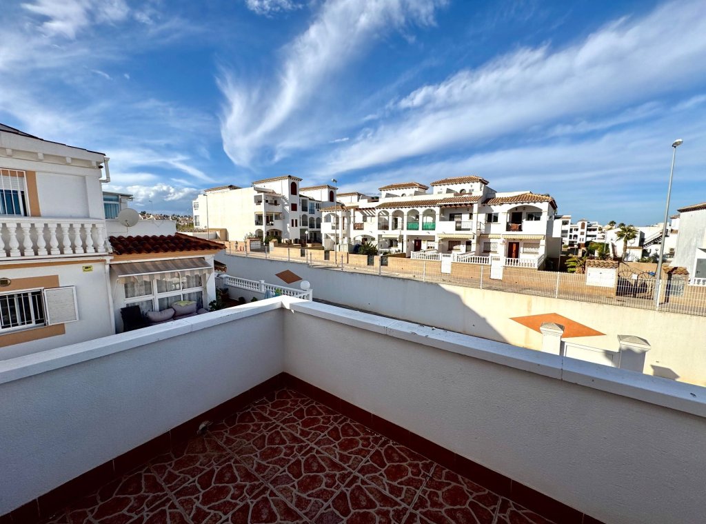 Alquiler - Villa - La Zenia