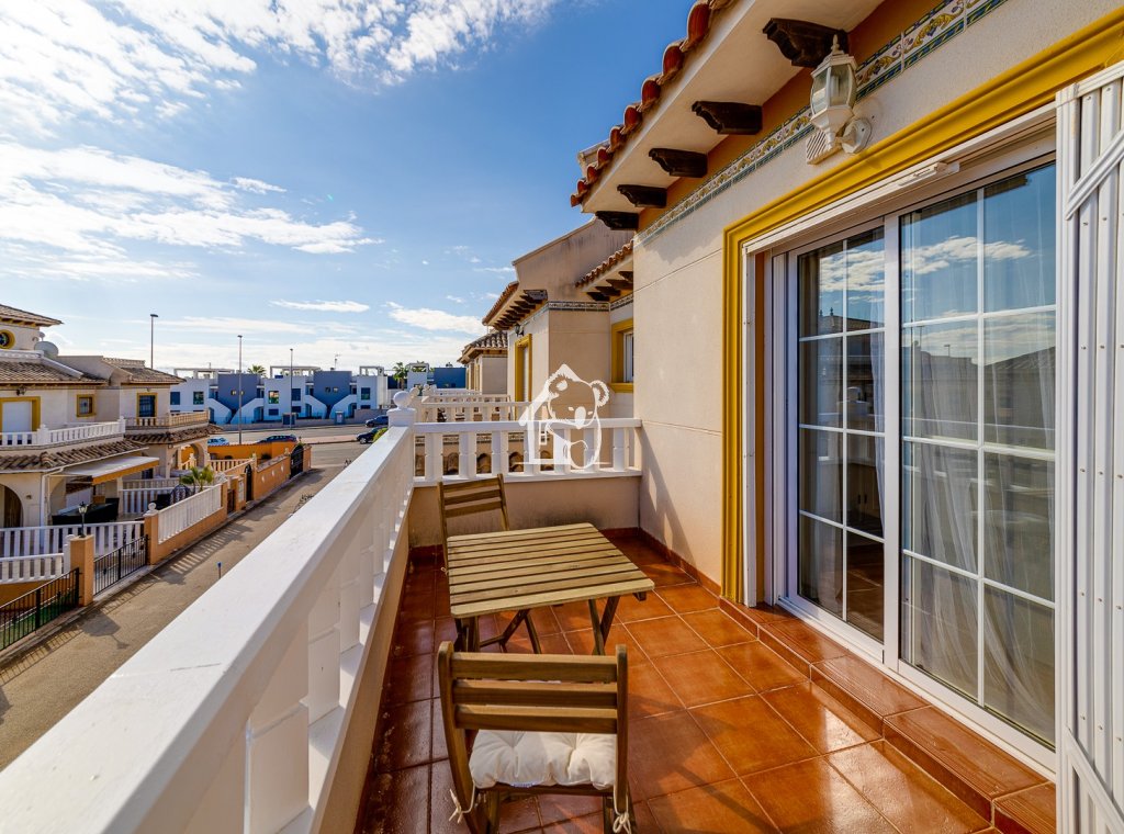 Alquiler - Villa - Orihuela Costa - Cabo roig - La Zenia