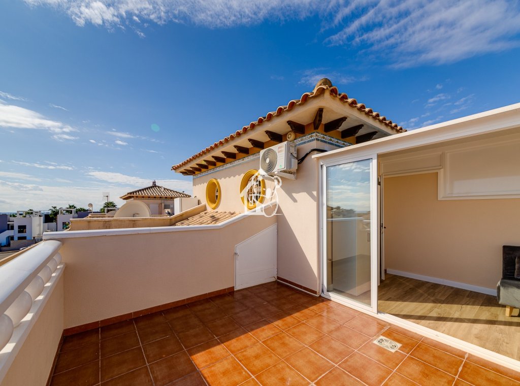 Alquiler - Villa - Orihuela Costa - Cabo roig - La Zenia