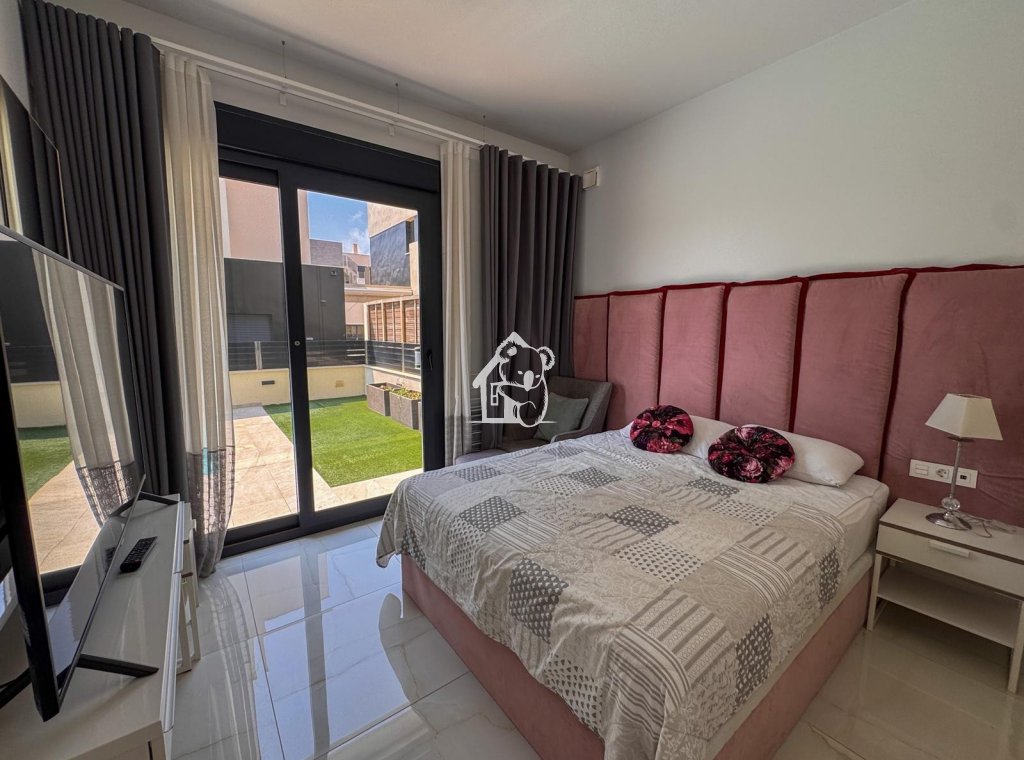 Alquiler - Villa - Orihuela Costa - Cabo roig - La Zenia