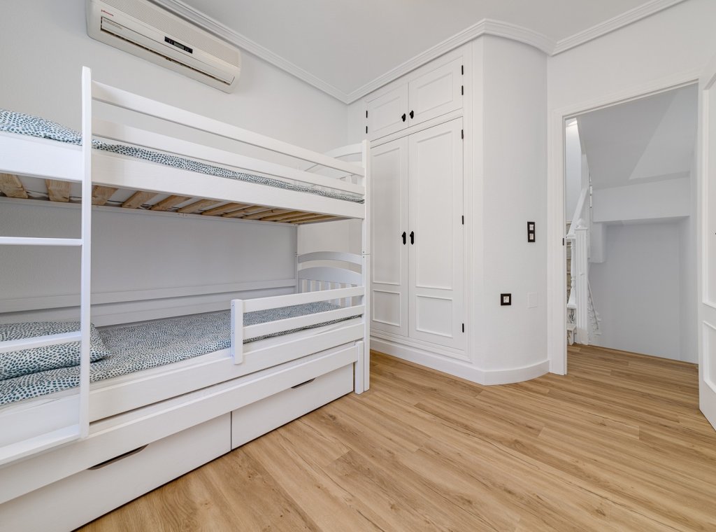 Alquiler - Villa - Orihuela Costa - Cabo roig - La Zenia