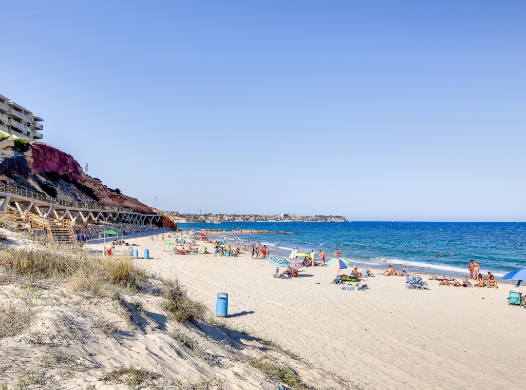 Alquiler - Villa - Orihuela Costa - Cabo roig - La Zenia
