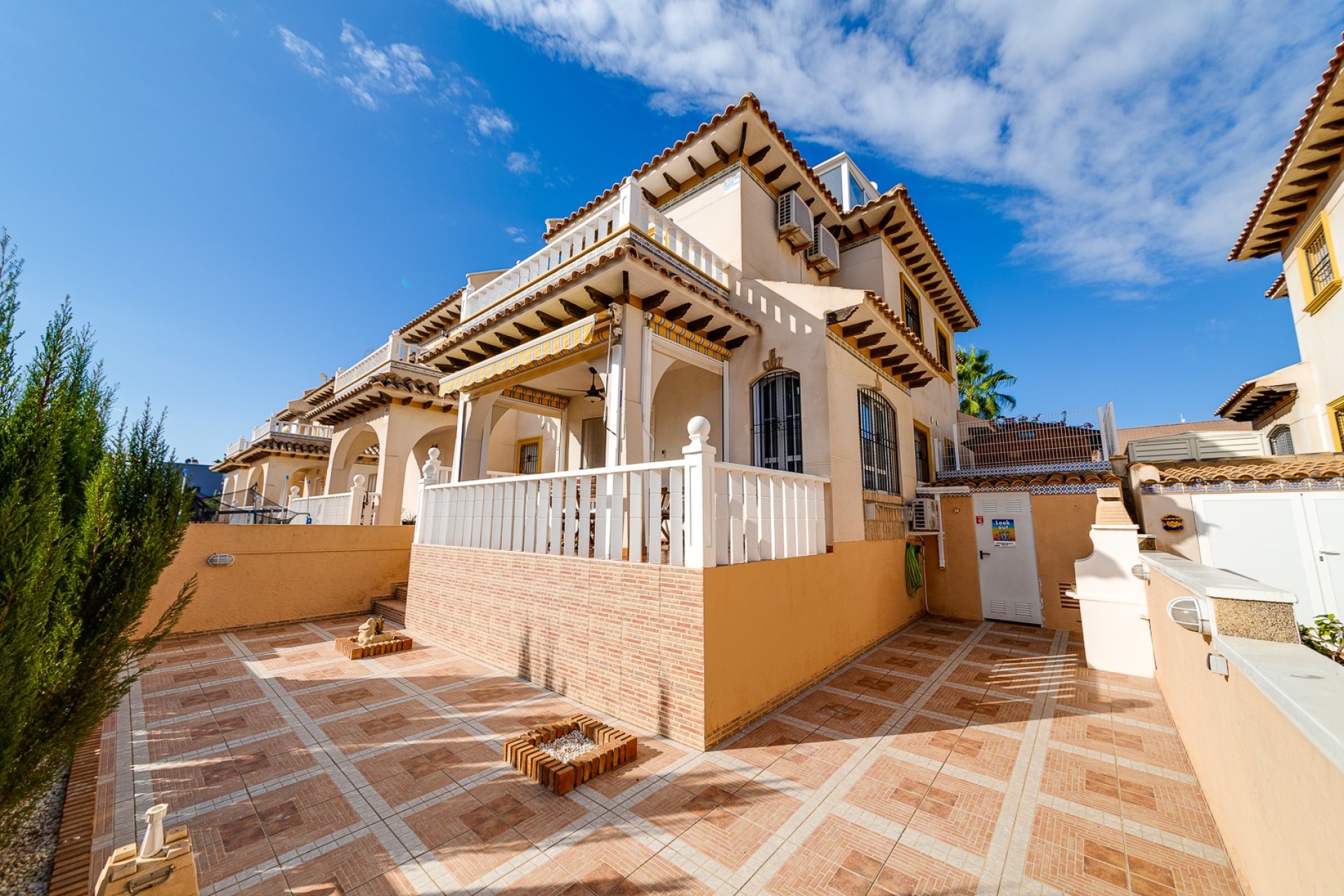 Alquiler - Villa - Orihuela Costa - Cabo roig - La Zenia