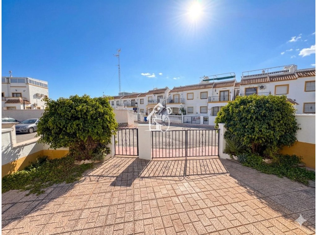 Alquiler - Villa - Orihuela Costa - La Florida