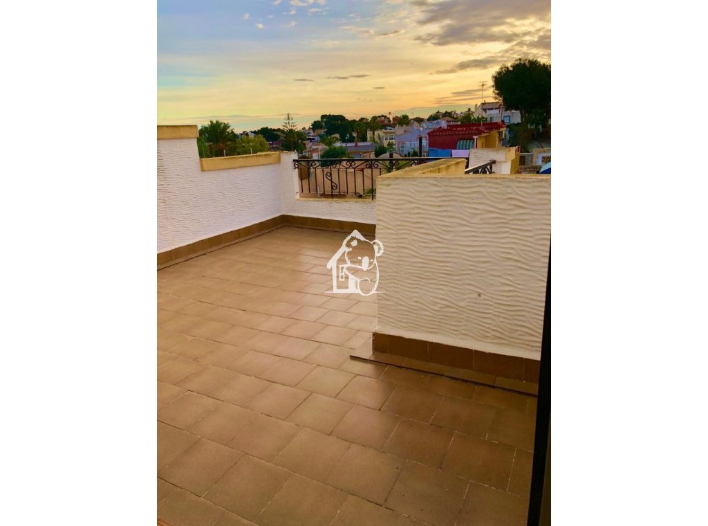 Alquiler - Villa - Orihuela Costa - Los Altos