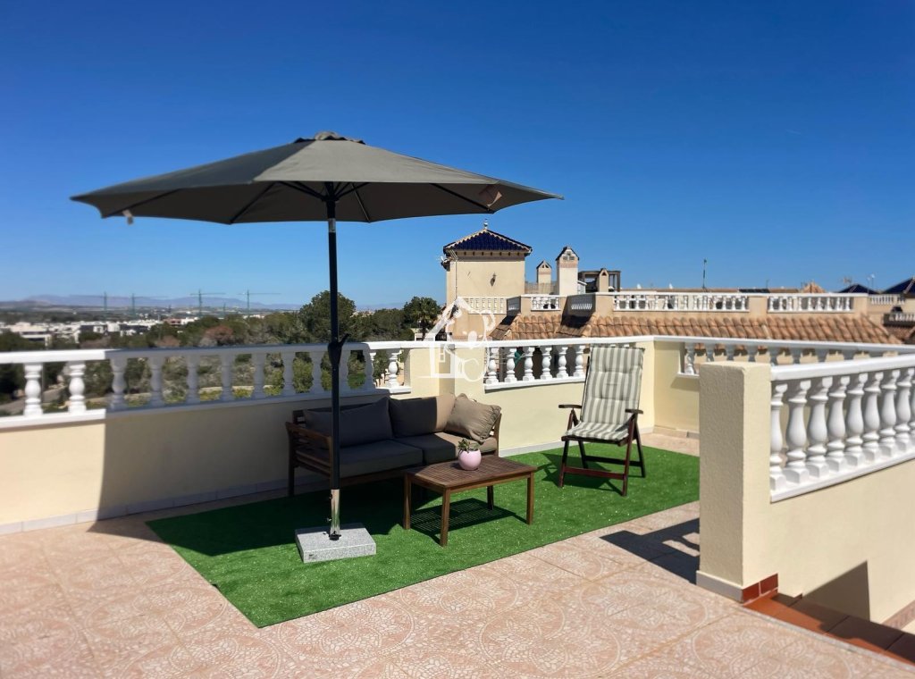 Alquiler - Villa - Orihuela Costa - Villamartín