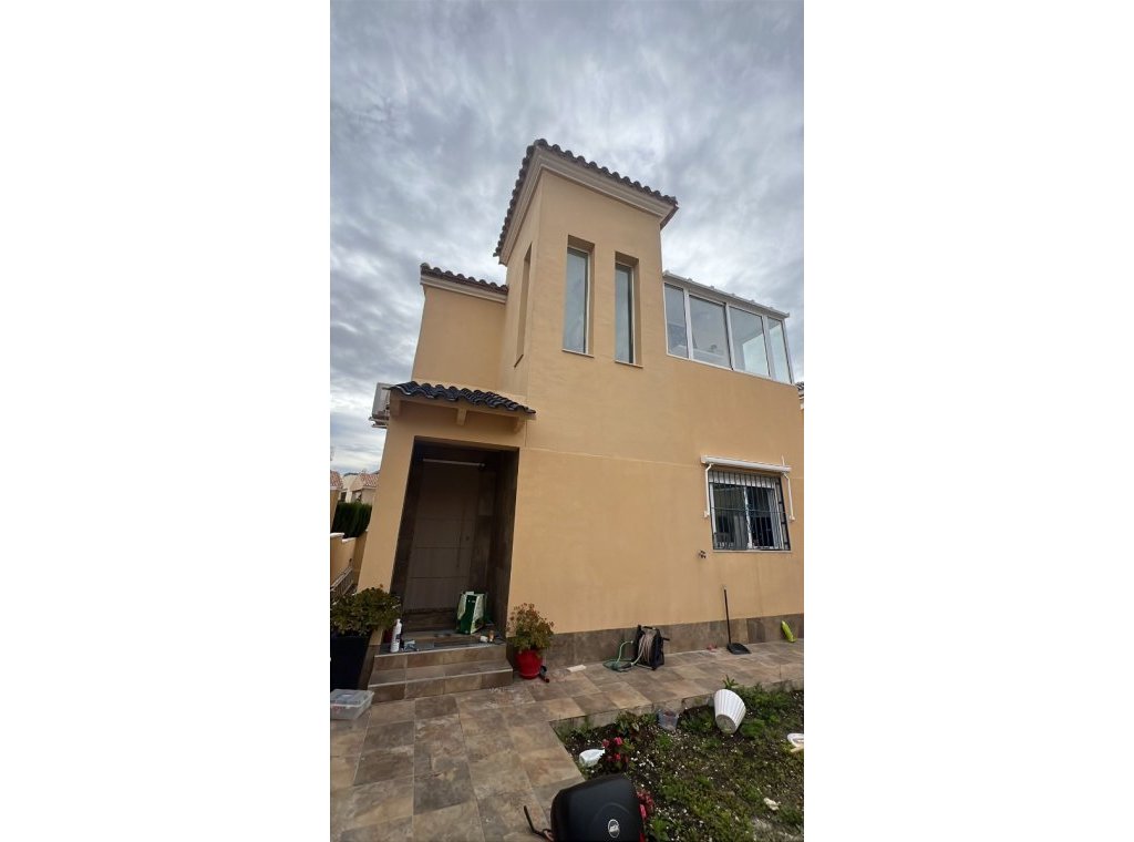Alquiler - Villa - Orihuela Costa - Villamartín