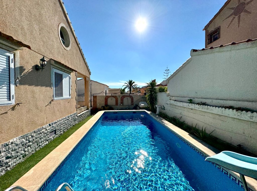 Alquiler - Villa - Orihuela Costa