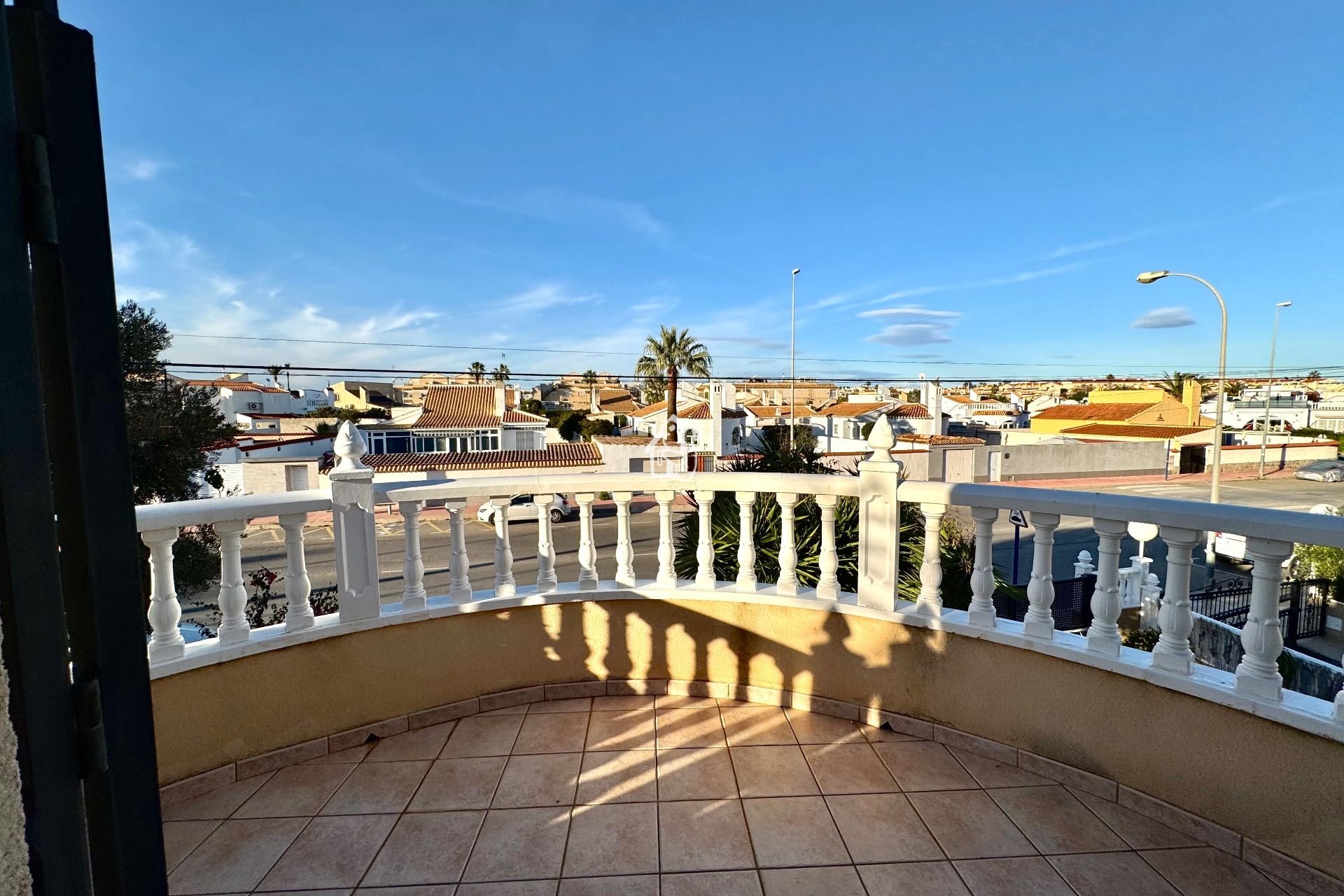 Alquiler - Villa - Orihuela