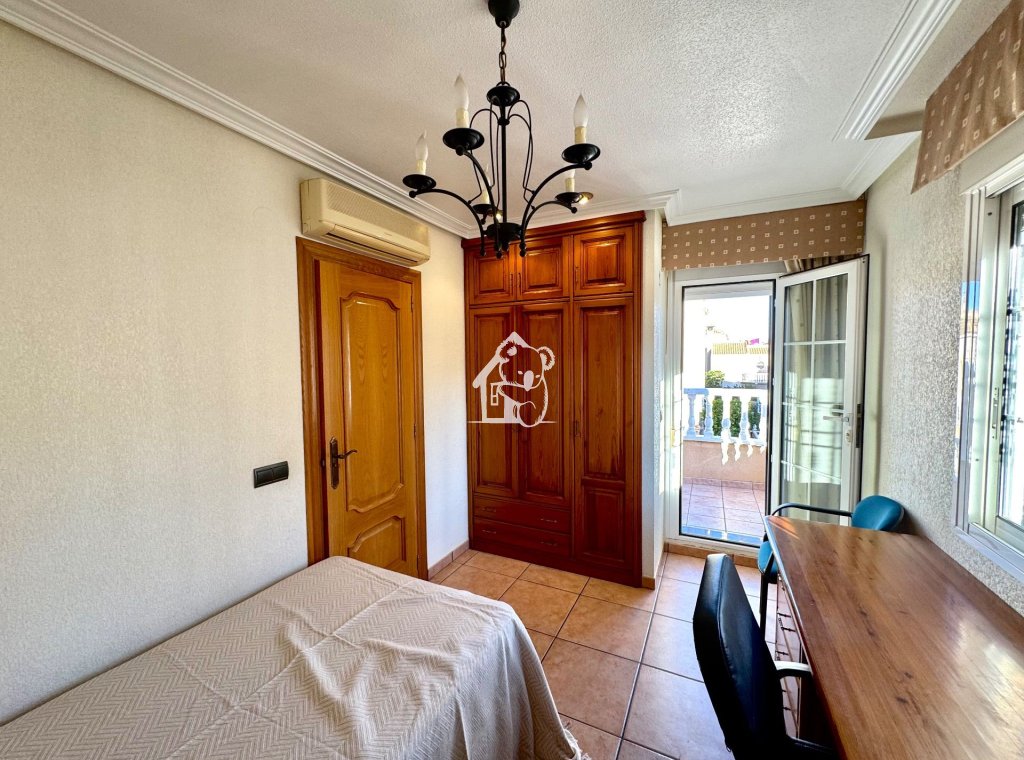 Alquiler - Villa - Orihuela