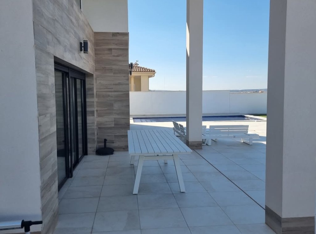 Alquiler - Villa - San Fulgencio