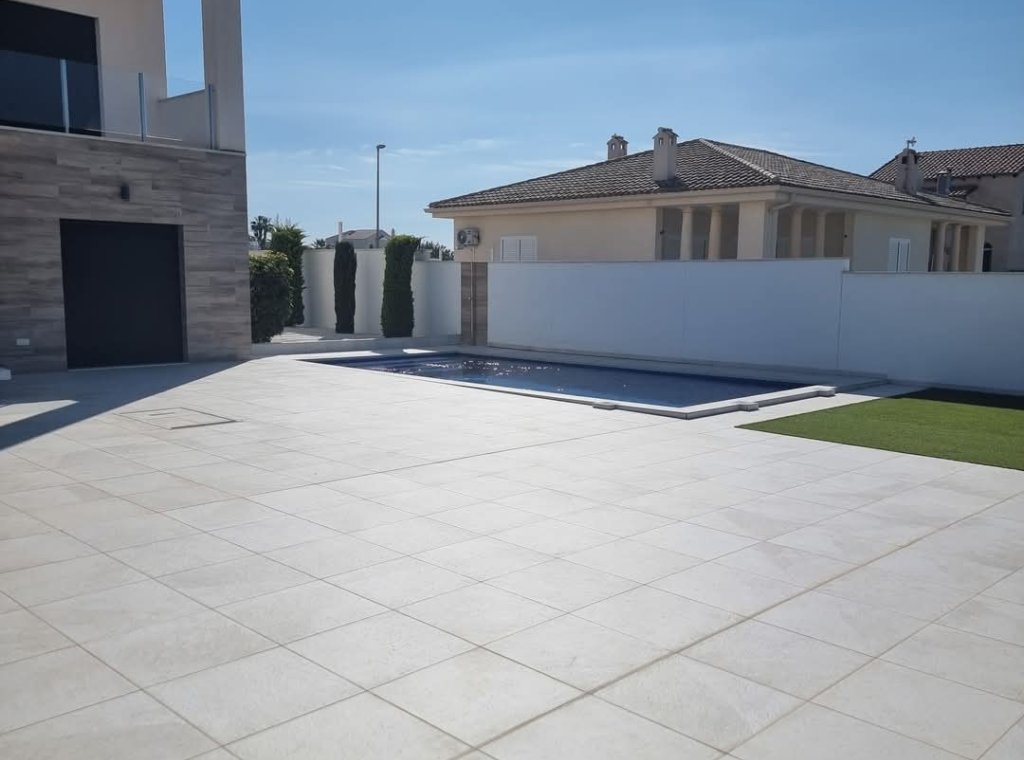 Alquiler - Villa - San Fulgencio