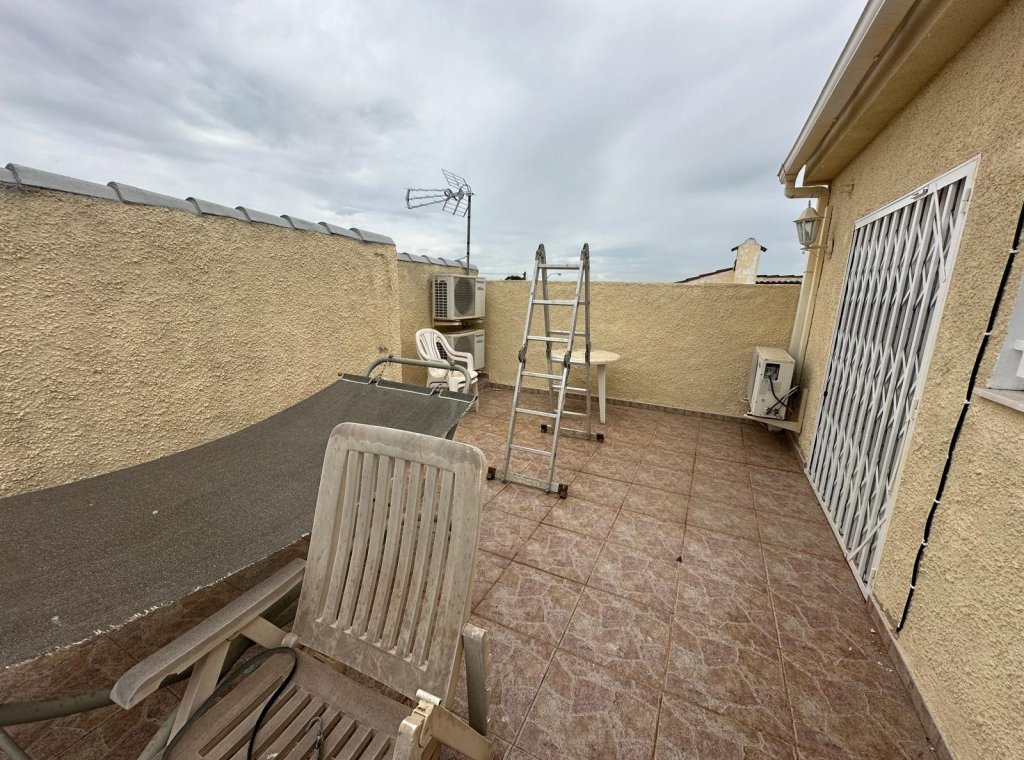 Alquiler - Villa - Torrevieja - La Siesta - El Salado -  Torreta