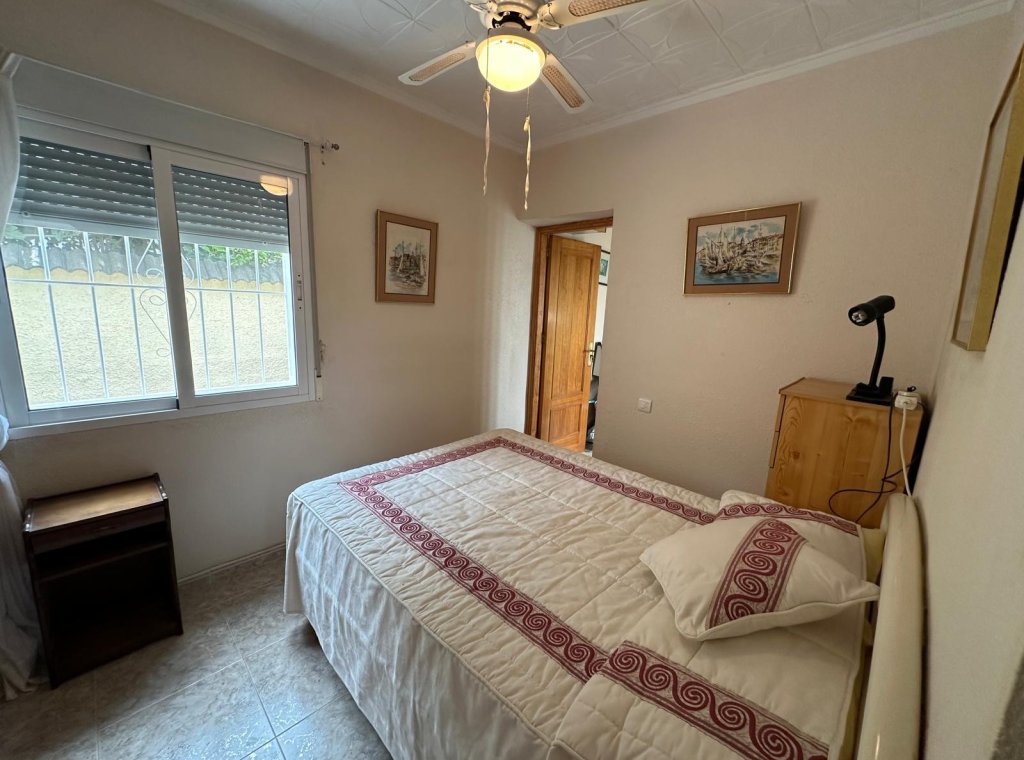 Alquiler - Villa - Torrevieja - La Siesta - El Salado -  Torreta