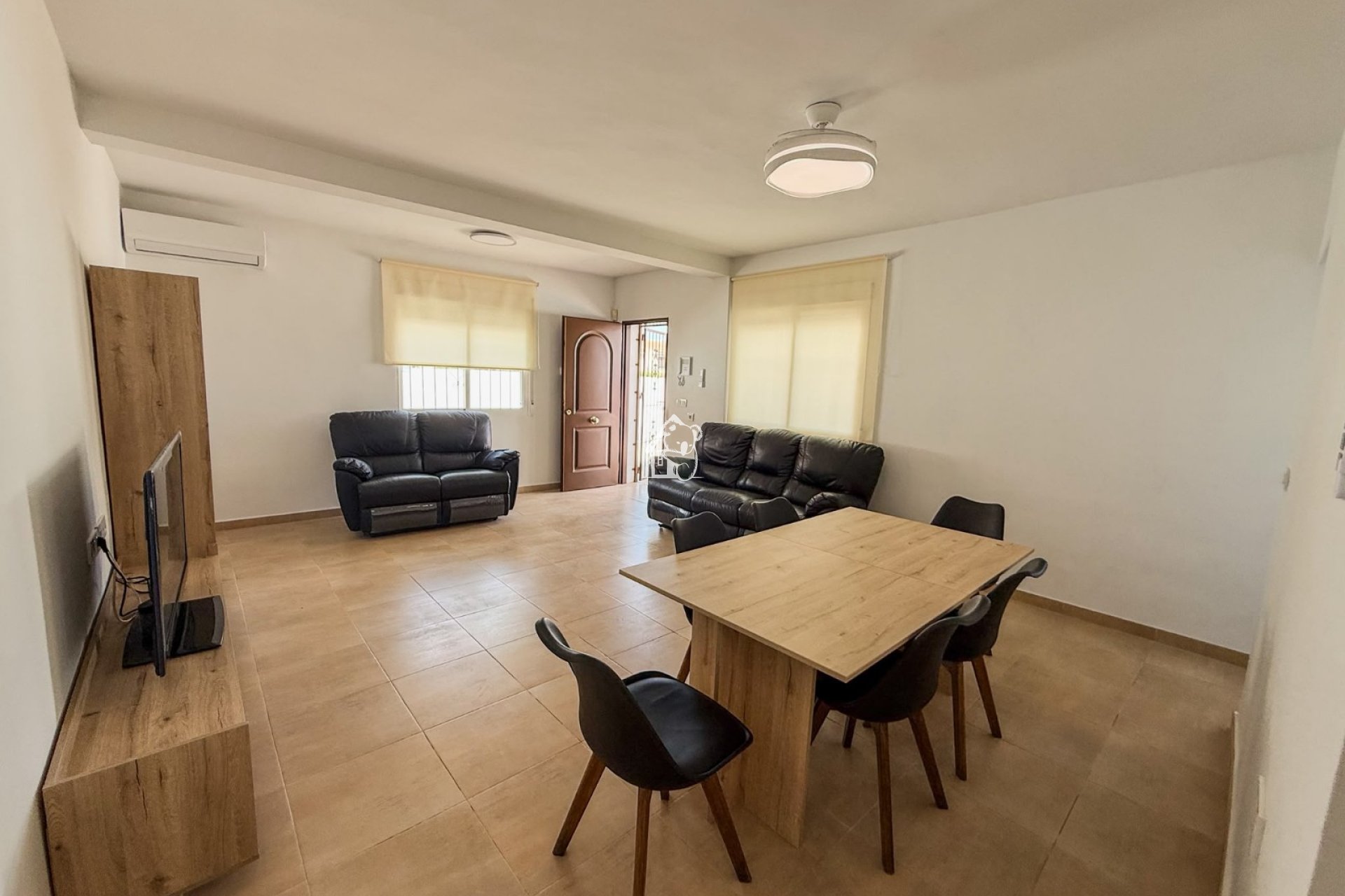 Alquiler - Villa - Torrevieja - Los Balcones - Los Altos del Edén