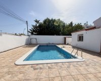 Alquiler - Villa - Torrevieja - Los Balcones - Los Altos del Edén
