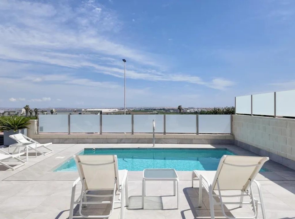 Alquiler - Villa - Torrevieja - Los Balcones - Los Altos del Edén