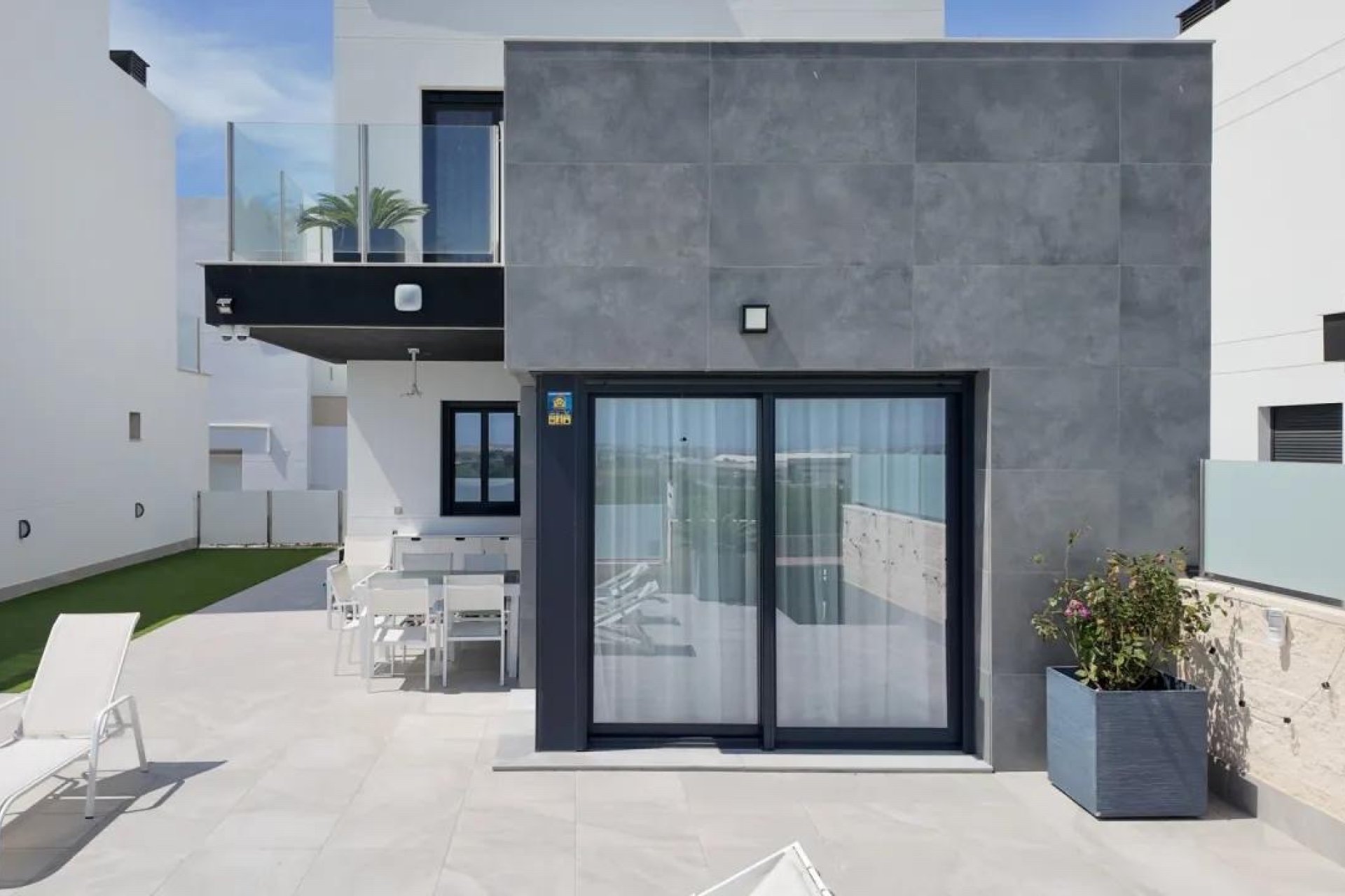 Alquiler - Villa - Torrevieja - Los Balcones - Los Altos del Edén