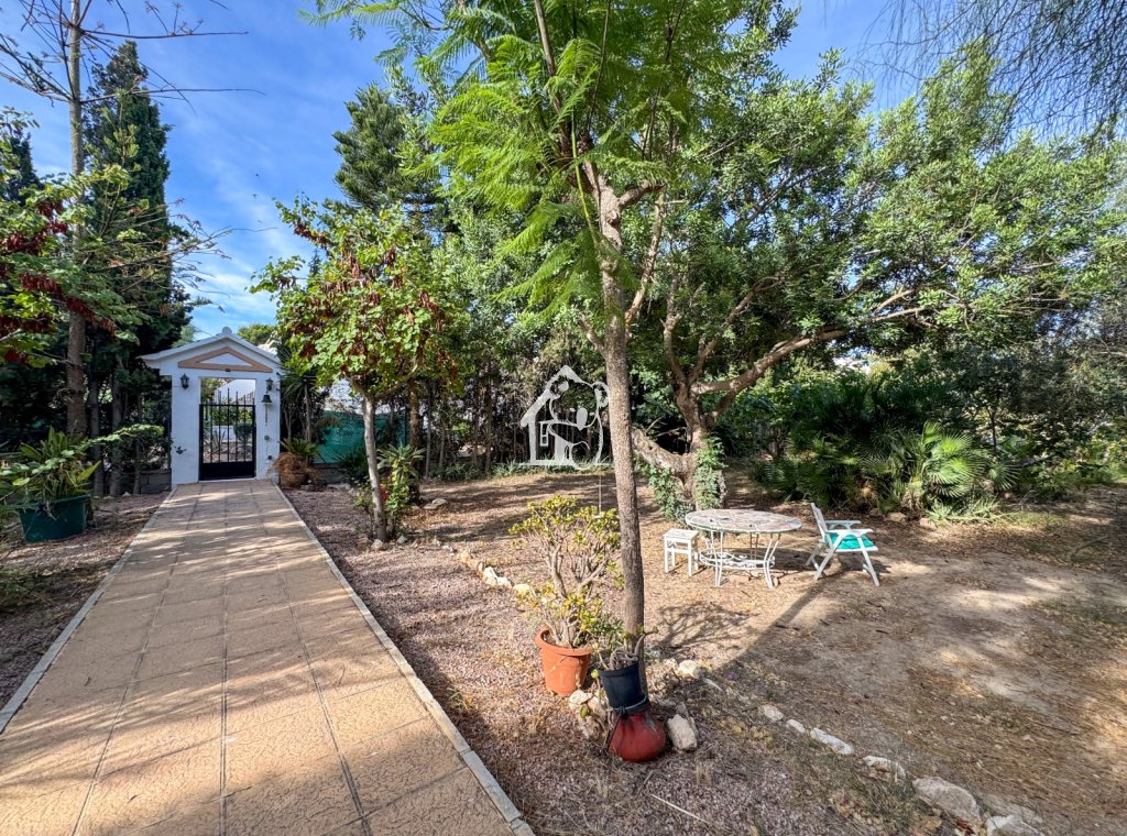 Alquiler - Villa - Torrevieja - Los Balcones - Los Altos del Edén