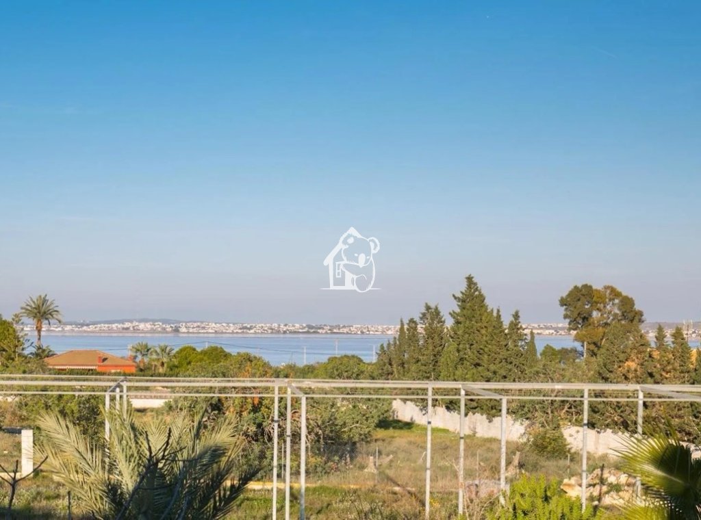 Alquiler - Villa - Torrevieja - Los Balcones - Los Altos del Edén