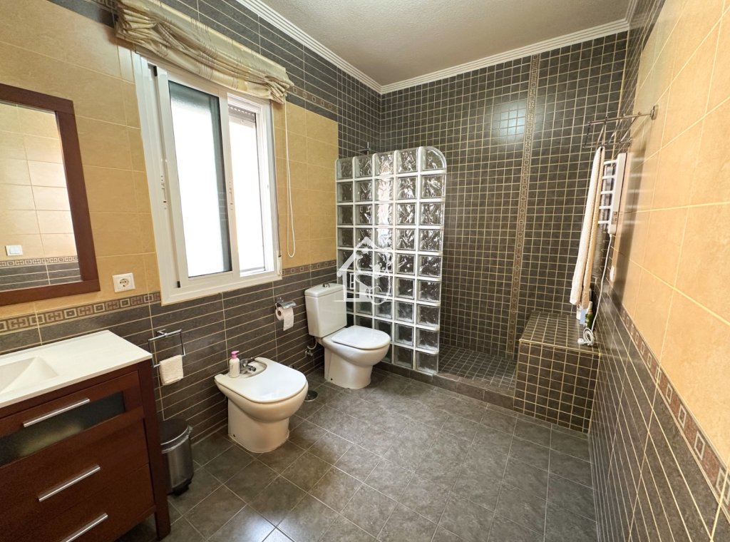 Alquiler - Villa - Torrevieja - Los Balcones - Los Altos del Edén