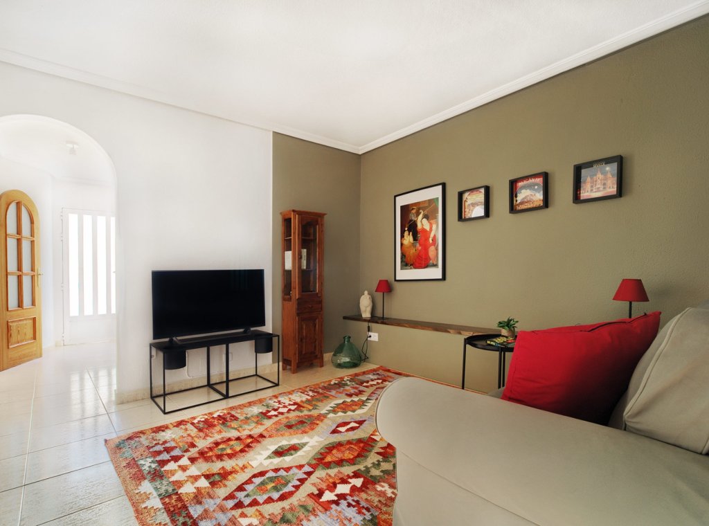 Alquiler - Villa - Torrevieja - Nueva Torrevieja - Aguas Nuevas