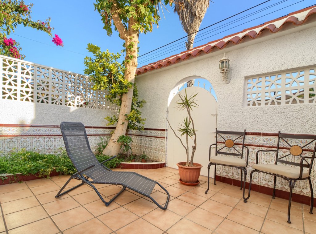 Alquiler - Villa - Torrevieja - Nueva Torrevieja - Aguas Nuevas