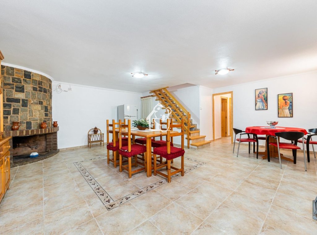 Alquiler - Villa - Torrevieja - Torrelamata - La Mata