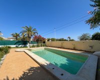 Alquiler - Villa - Torrevieja - Torrevieja Centro