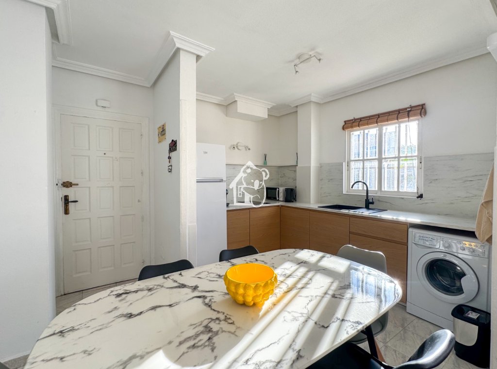 Alquiler - Villa - Torrevieja