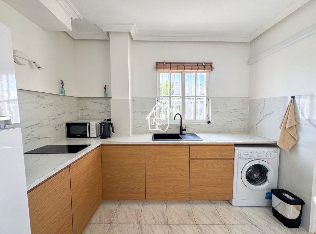 Alquiler - Villa - Torrevieja