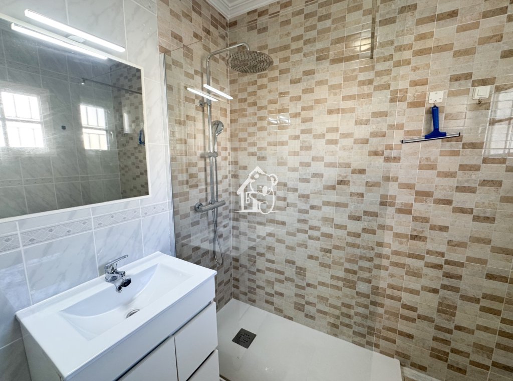 Alquiler - Villa - Torrevieja