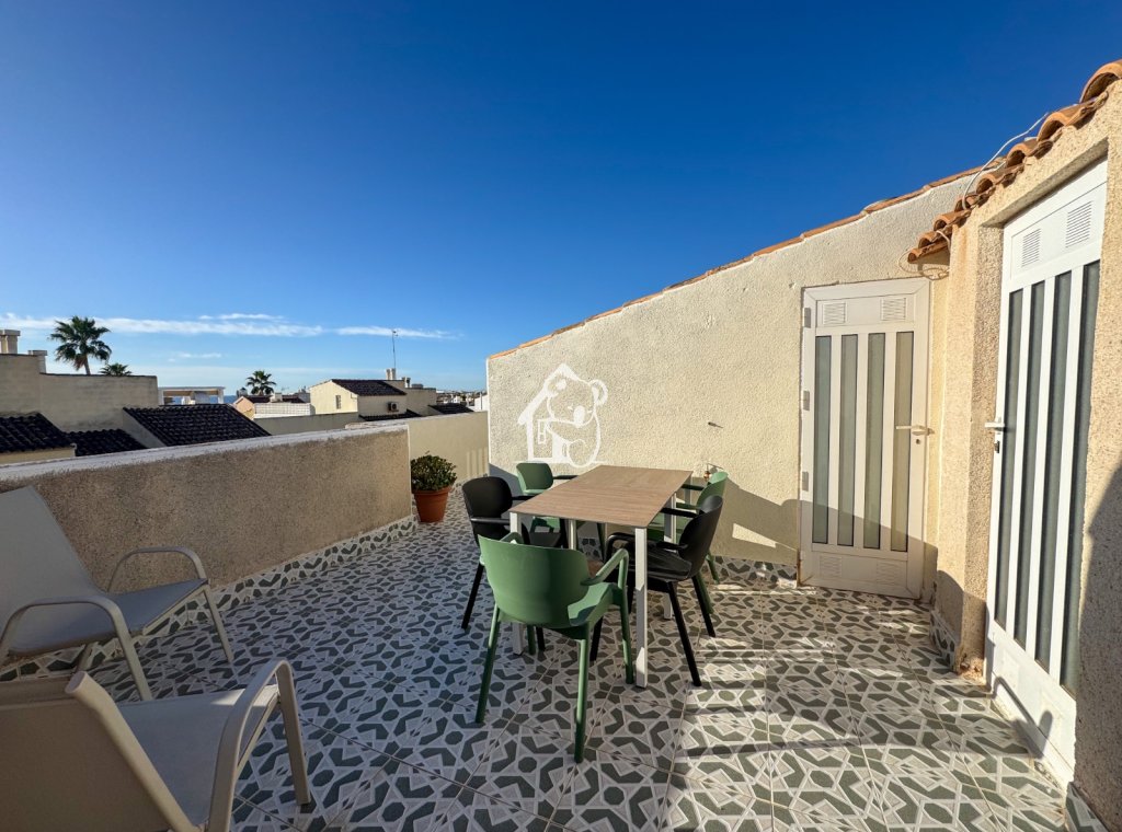 Alquiler - Villa - Torrevieja