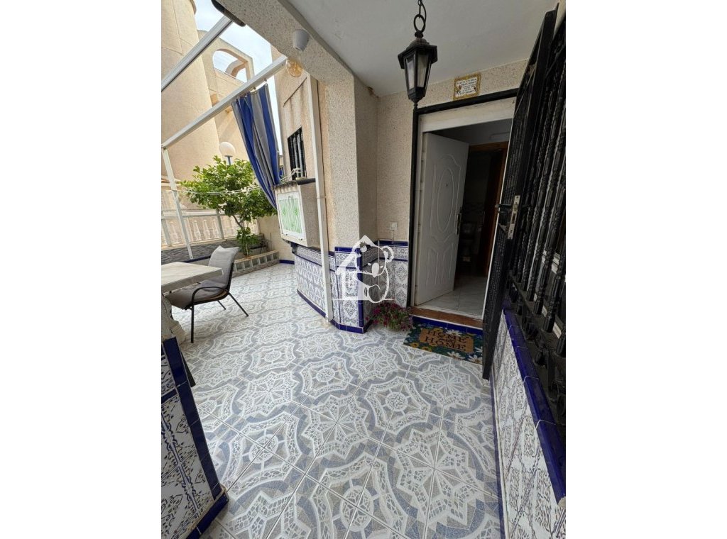 Alquiler - Villa - Torrevieja