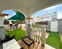 Alquiler - Villa - Torrevieja