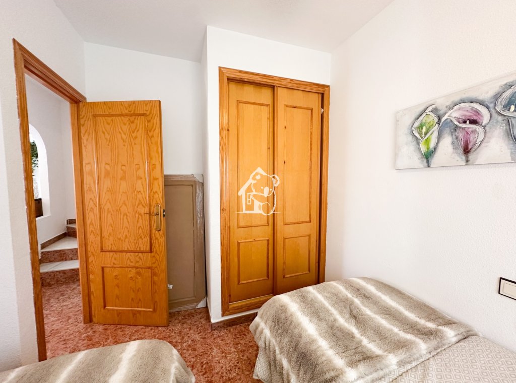 Alquiler - Villa - Torrevieja